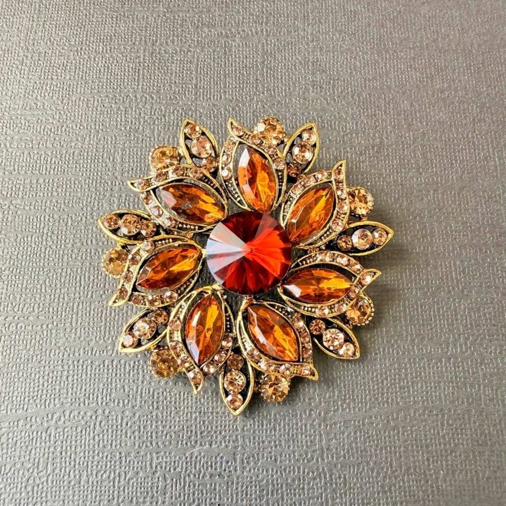 Orange Crystal Flower Brooch Pendant Rhinestone Gold Alloy Statement Jewelry
